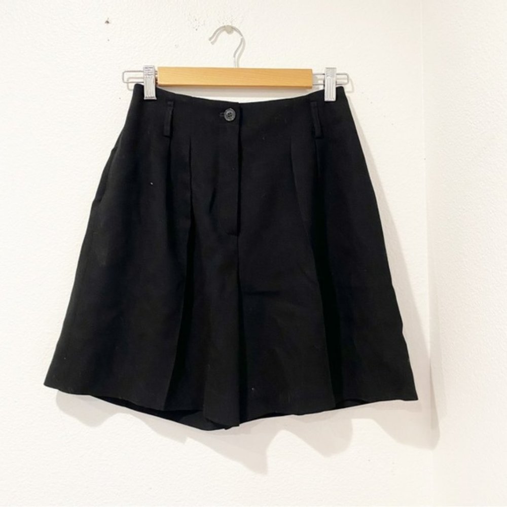 Crisca Vintage Black 100% Wool High Waisted Shorts sz 8